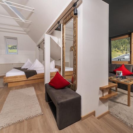 Hotel Goldener Adler - Im Sommer Silvretta Card Premium Inkludiert ايشجل المظهر الخارجي الصورة