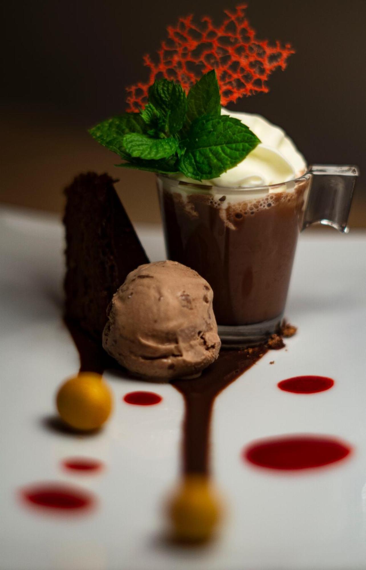 Hotel Goldener Adler - Im Sommer Silvretta Card Premium Inkludiert ايشجل المظهر الخارجي الصورة