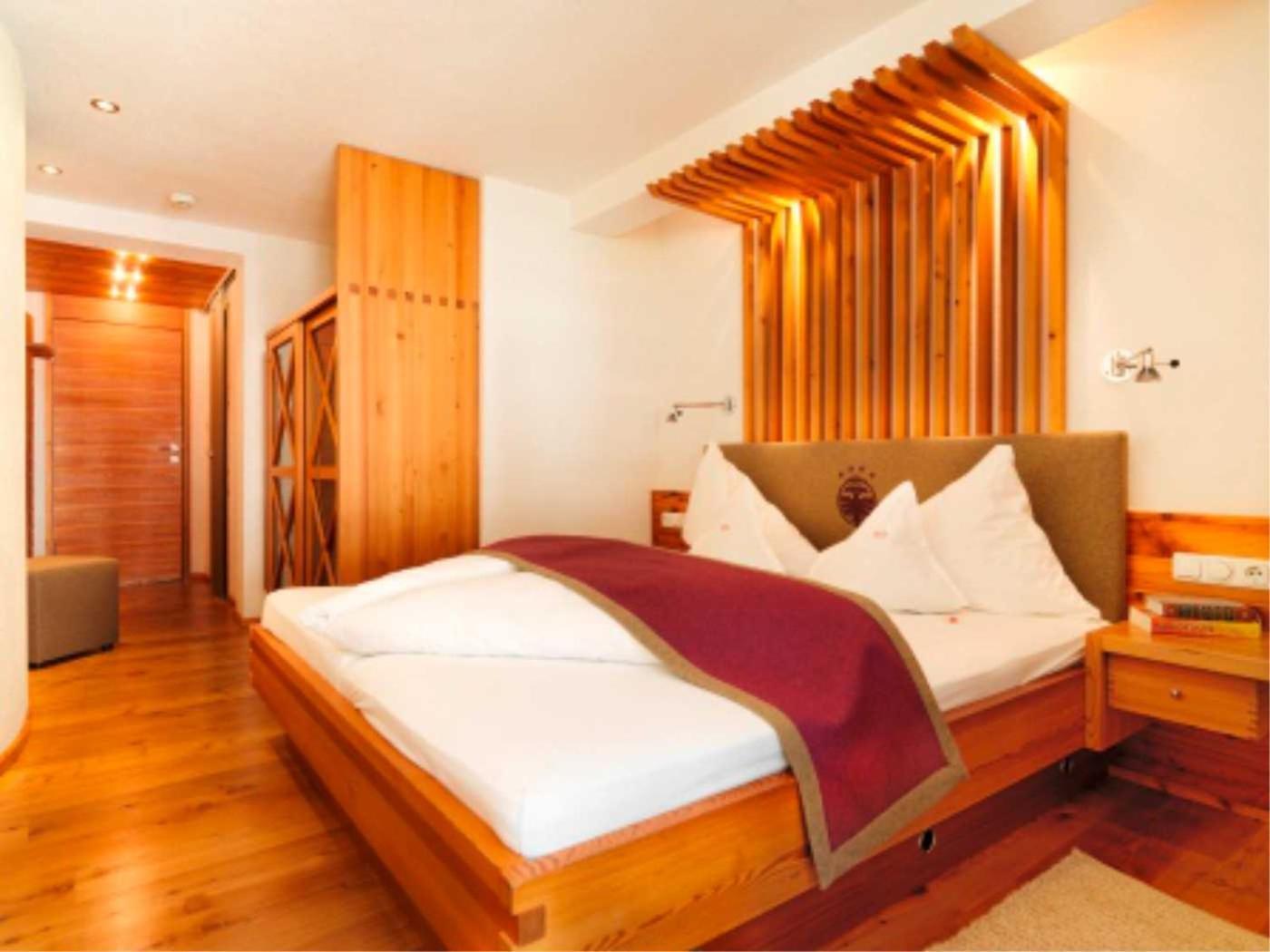 Hotel Goldener Adler - Im Sommer Silvretta Card Premium Inkludiert ايشجل المظهر الخارجي الصورة