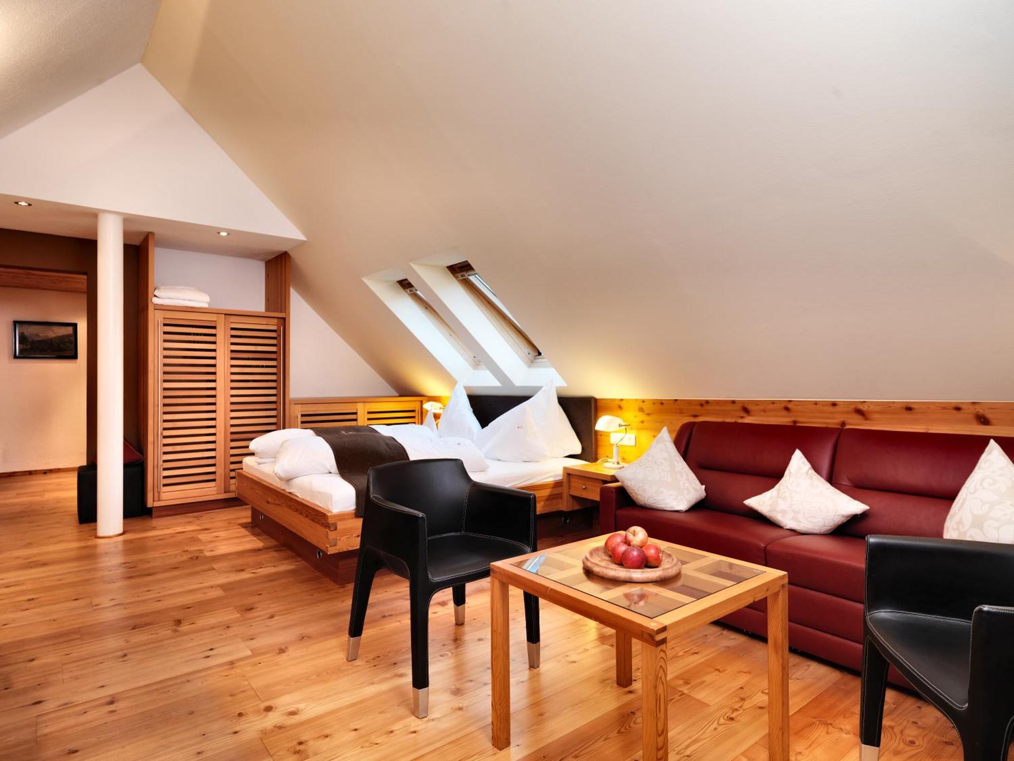 Hotel Goldener Adler - Im Sommer Silvretta Card Premium Inkludiert ايشجل المظهر الخارجي الصورة