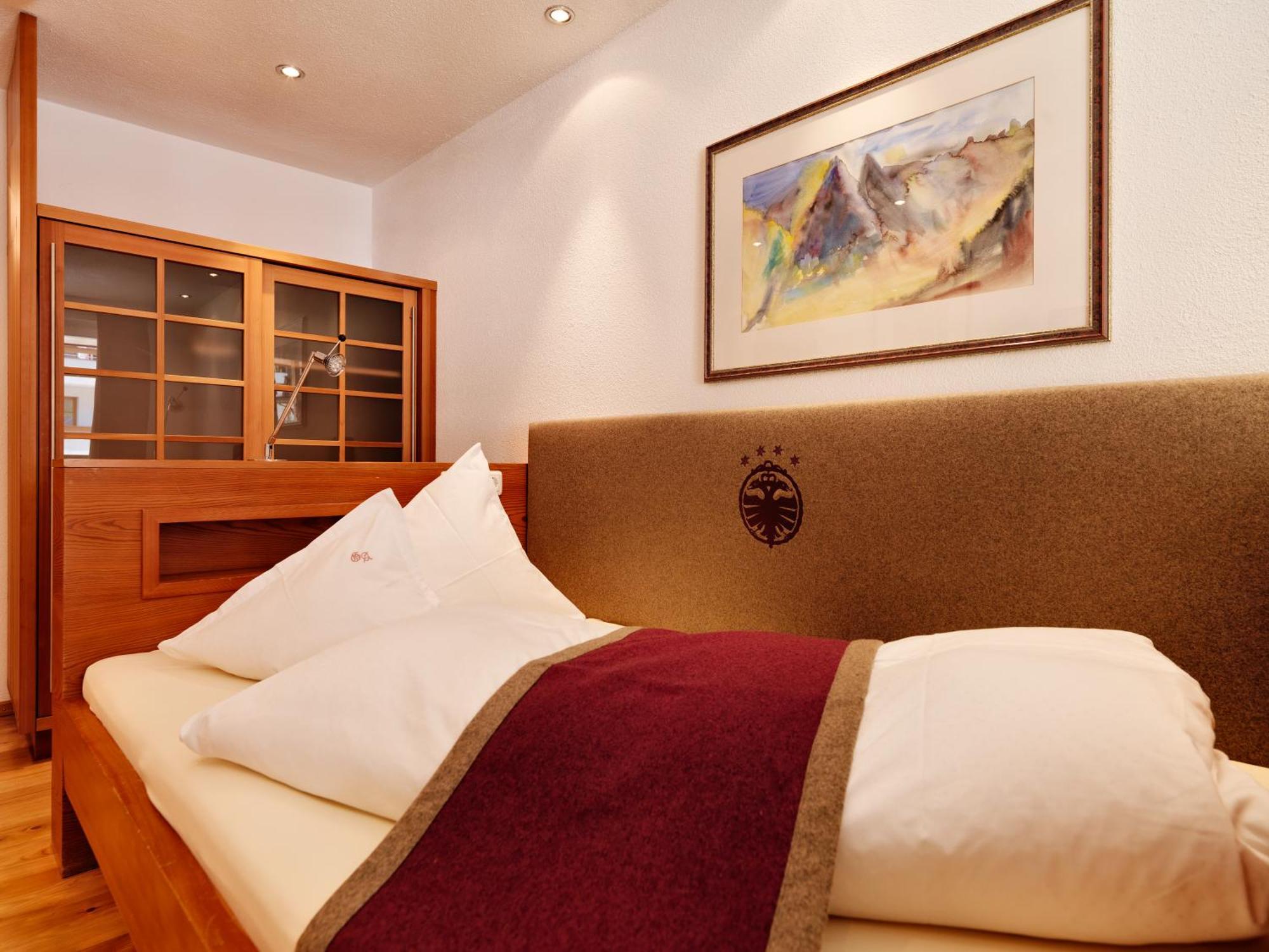 Hotel Goldener Adler - Im Sommer Silvretta Card Premium Inkludiert ايشجل المظهر الخارجي الصورة