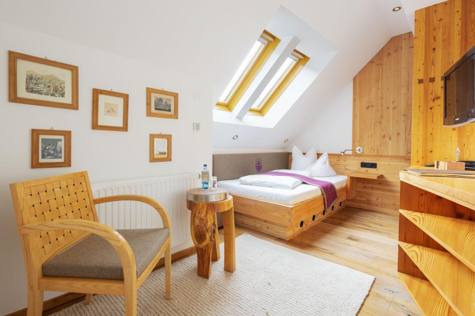 Hotel Goldener Adler - Im Sommer Silvretta Card Premium Inkludiert ايشجل المظهر الخارجي الصورة